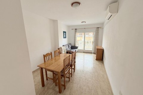 Apartment for sale Guardamar del Segura, Alicante, Spain 3 bedrooms, 112.1 sq.m. No. 127323 - photo 3