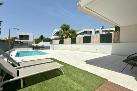 Villa en alquiler Finestrat, Alicante, España 3 dormitorios, 150 m2 No. 127325 - foto 11