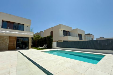 Villa en alquiler Finestrat, Alicante, España 3 dormitorios, 150 m2 No. 127325 - foto 1