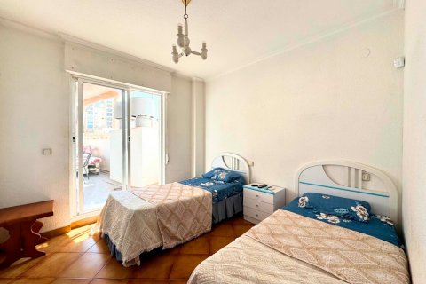 Apartment for sale Torrevieja, Alicante, Spain 3 bedrooms, 100 sq.m. No. 129058 - photo 18