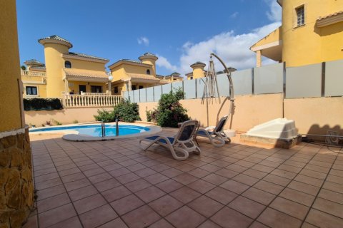 Villa zum Verkauf Alicante, Spanien 3 Schlafzimmer, 195 m2 Nr. 129055 - Foto 7