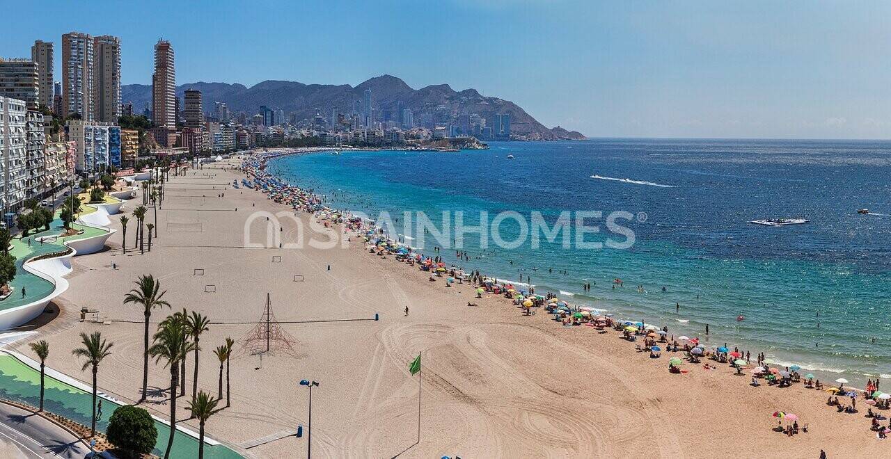 Villa in Finestrat, Alicante, Spain 3 bedrooms, 158 sq.m. No. 120909
