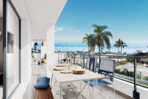 Продажа пентхауса в Эстепона, Малага, Испания 2 спальни, 81м2 №120906 - фото 3