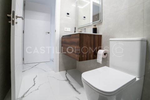 Apartment for sale Torrevieja, Alicante, Spain 2 bedrooms, 70 sq.m. No. 125509 - photo 8