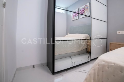 Apartment for sale Torrevieja, Alicante, Spain 2 bedrooms, 70 sq.m. No. 125509 - photo 11