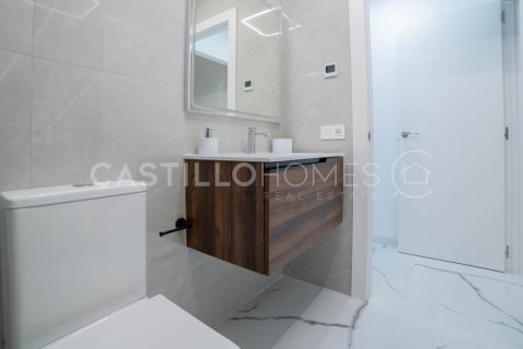 Apartment for sale Torrevieja, Alicante, Spain 2 bedrooms, 66 sq.m. No. 125510 - photo 7