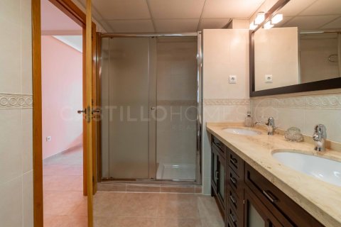 Apartment for sale Torrevieja, Alicante, Spain 5 bedrooms, 212 sq.m. No. 125465 - photo 21