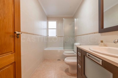 Apartment for sale Torrevieja, Alicante, Spain 5 bedrooms, 212 sq.m. No. 125465 - photo 25