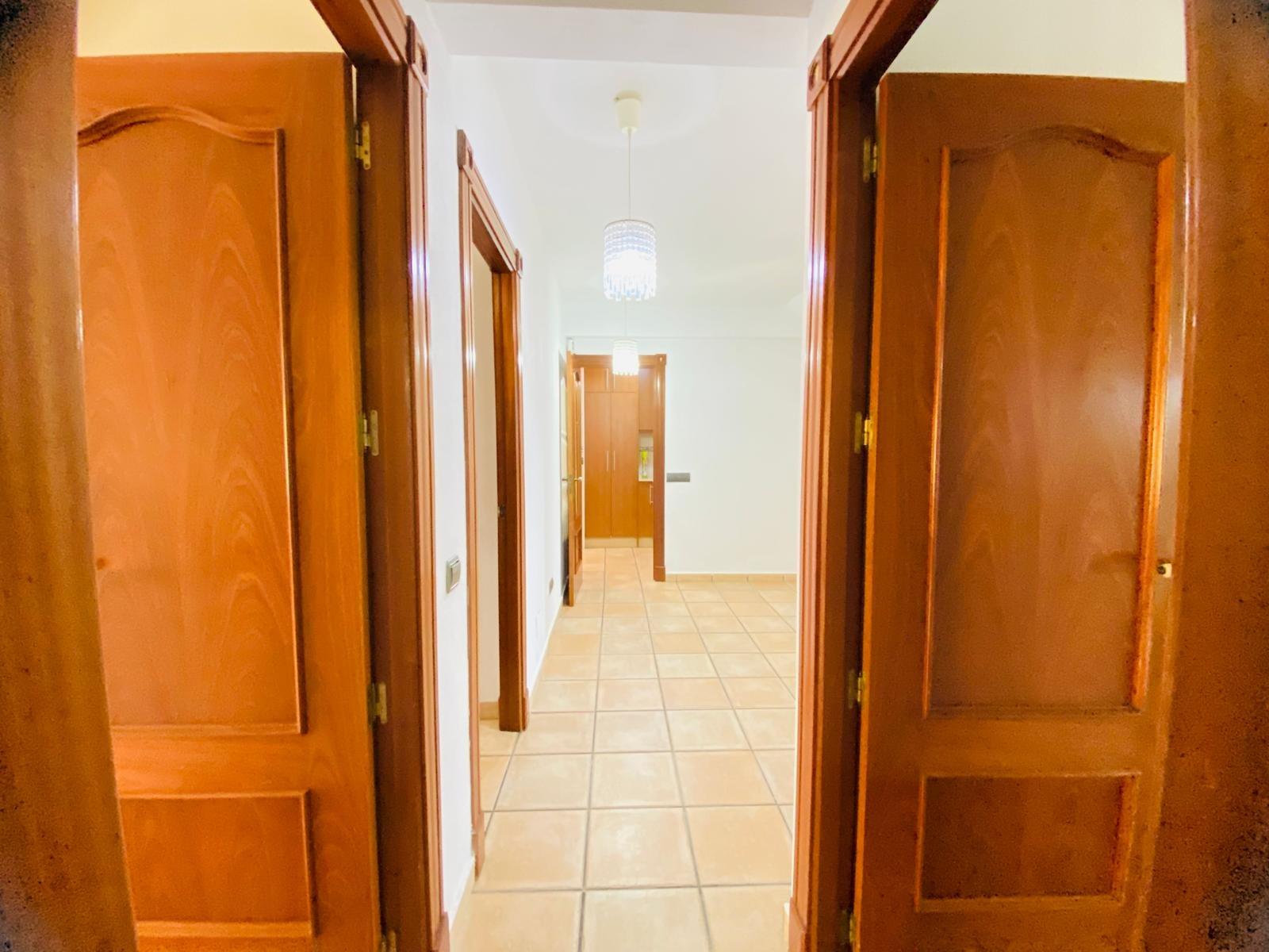 Villa in La Florida, Alicante, Spain 2 bedrooms, 304 sq.m. No. 125412