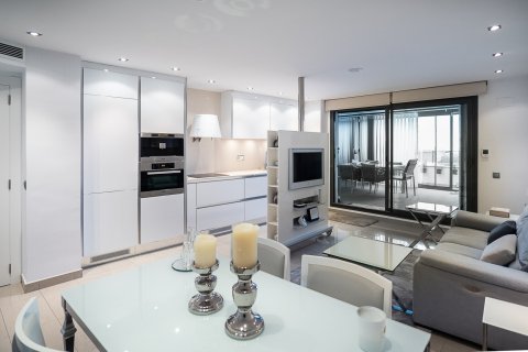 Продажа квартиры в Канет-д'Эн-Беренгер, Валенсия, Испания 1 спальня, 68м2 №121608 - фото 2