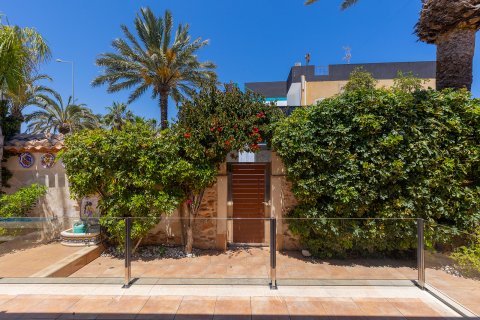 Villa for sale Orihuela, Alicante, Spain 4 bedrooms, 168 sq.m. No. 127724 - photo 26