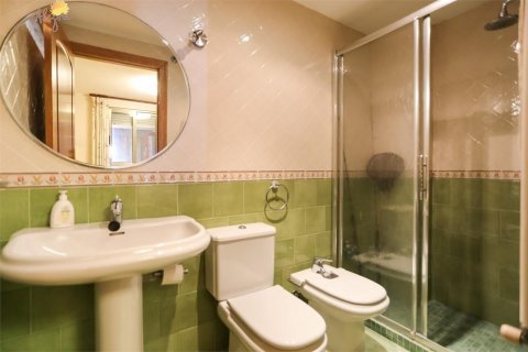 Apartment for sale Torrevieja, Alicante, Spain 4 bedrooms, 175 sq.m. No. 127132 - photo 29