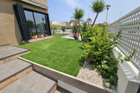 Villa for sale La Regia, Alicante, Spain 3 bedrooms, 74 sq.m. No. 125547 - photo 20