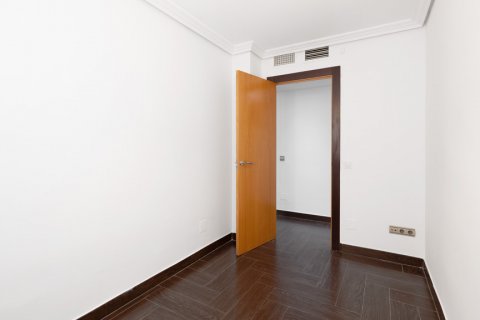 Apartment for sale Malaga, Spain 3 bedrooms, 165 sq.m. No. 122437 - photo 22