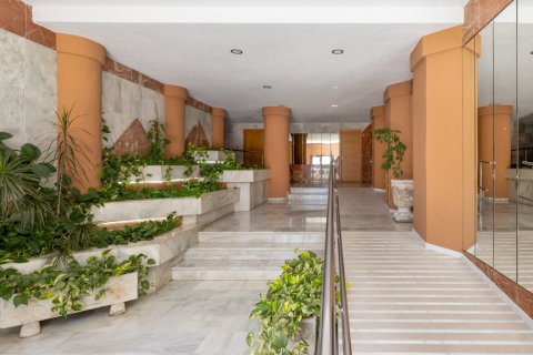 Apartment for sale Malaga, Spain 3 bedrooms, 165 sq.m. No. 122437 - photo 7