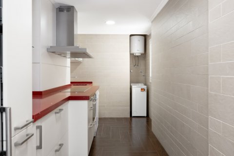 Apartment for sale Malaga, Spain 3 bedrooms, 165 sq.m. No. 122437 - photo 17