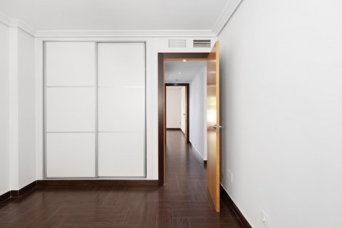 Apartment for sale Malaga, Spain 3 bedrooms, 165 sq.m. No. 122437 - photo 25