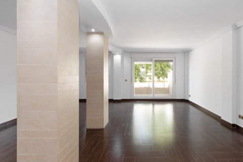 Apartment for sale Malaga, Spain 3 bedrooms, 165 sq.m. No. 122437 - photo 15