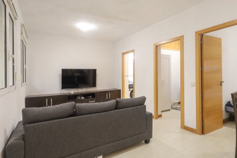 Продажа квартиры в Мадрид, Испания 2 спальни, 56м2 №122436 - фото 2