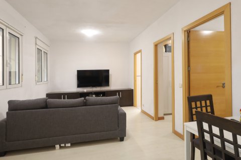 Продажа квартиры в Мадрид, Испания 2 спальни, 56м2 №122436 - фото 3