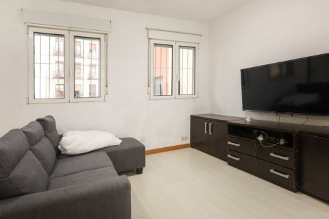 Продажа квартиры в Мадрид, Испания 2 спальни, 56м2 №122436 - фото 6