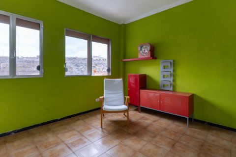 Продажа квартиры в Лас-Пальмас-де-Гран-Канария, Гран-Канария, Испания 3 спальни, 100.6м2 №122435 - фото 16