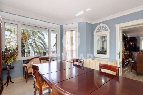 Apartamento en venta Cádiz, España 6 dormitorios, 400 m2 No. 122433 - foto 7