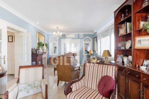 Apartamento en venta Cádiz, España 6 dormitorios, 400 m2 No. 122433 - foto 2