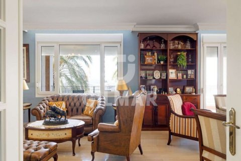 Apartamento en venta Cádiz, España 6 dormitorios, 400 m2 No. 122433 - foto 30