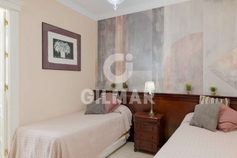 Apartamento en venta Cádiz, España 6 dormitorios, 400 m2 No. 122433 - foto 23