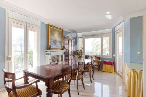 Apartamento en venta Cádiz, España 6 dormitorios, 400 m2 No. 122433 - foto 6