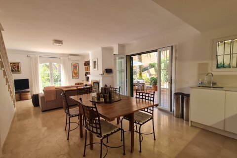 Apartment for rent Illetes (Ses), Mallorca, Spain 2 bedrooms, 100 sq.m. No. 130924 - photo 7