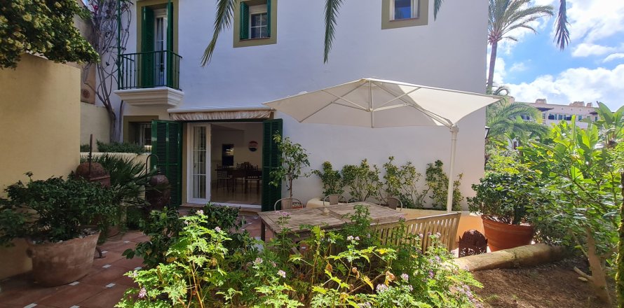 Apartment Illetes (Ses), Mallorca, Spain 2 bedrooms, 100 sq.m. No. 130924