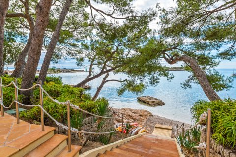 Apartment for rent Illetes (Ses), Mallorca, Spain 2 bedrooms, 100 sq.m. No. 130924 - photo 23