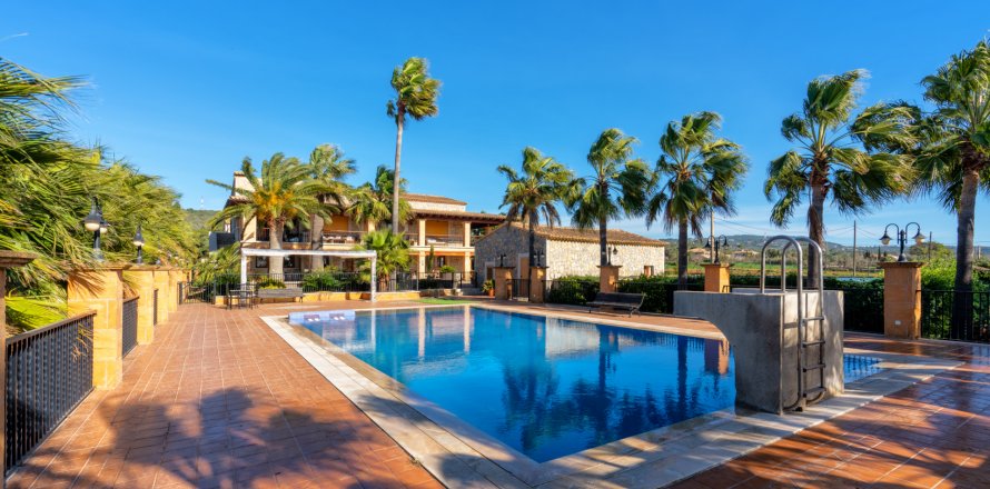 Finca Puntiro, Mallorca, Spain 4 bedrooms, 540 sq.m. No. 130923