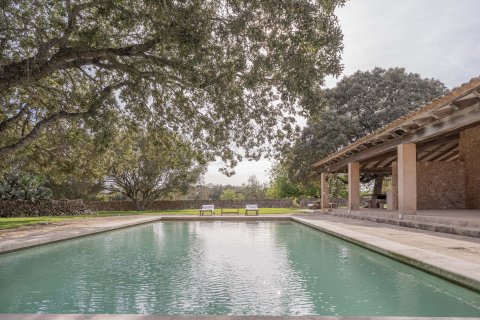Finca īrēšanai Llucmajor, Mallorca, Spānijā 6 istabas, 1233 m2 Nr. 130943 - attēls 2