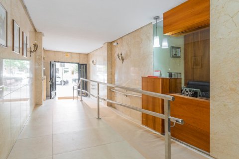 Lägenhet till salu Madrid, Spanien 4 sovrum, 127 kvm. Nr. 120538 - foto 27