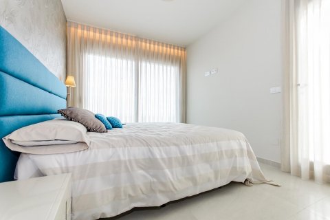 Villa for sale San Miguel de Salinas, Alicante, Spain 3 bedrooms, 126 sq.m. No. 128394 - photo 16