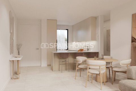 Huoneisto myytävänä Estepona, Malaga, Espanja, 2 makuuhuonetta, 113 m2 No. 120924 - kuva 22