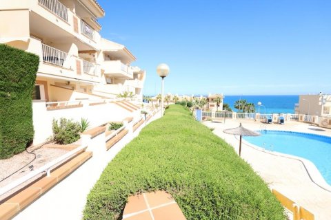 Huoneisto myytävänä Campoamor, Alicante, Espanja, 2 makuuhuonetta, 72 m2 No. 127193 - kuva 2
