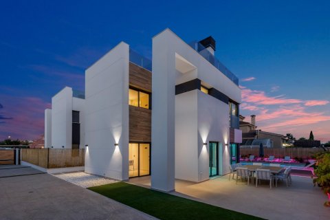 Продажа виллы Торревьеха, Аликанте, Испания 3 спальни, 126м2 №125592 - фото 11