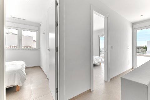 Huvila myytävänä Los Montesinos, Alicante, Espanja, 3 makuuhuonetta, 157 m2 No. 127914 - kuva 4