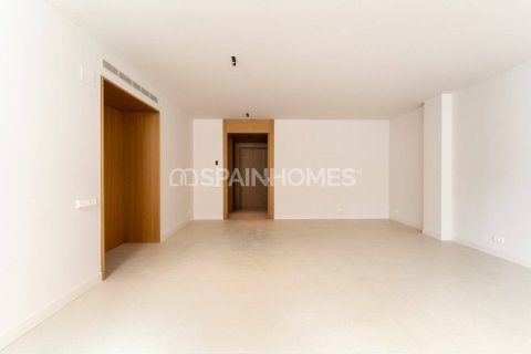 Apartment à vendre Barcelona, Espagne, 4 chambres, 148 m2 No. 132743 - photo 5