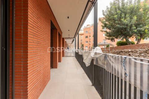 Apartment à vendre Barcelona, Espagne, 4 chambres, 148 m2 No. 132743 - photo 19