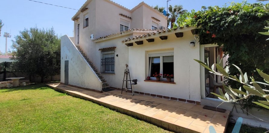 Villa Denia, Alicante, Spanien 4 Schlafzimmer, 159 m2 Nr. 132739