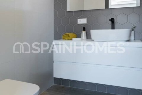 Huoneisto myytävänä Benitachell, Alicante, Espanja, 2 makuuhuonetta, 108 m2 No. 120467 - kuva 24