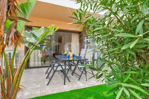 Huoneisto myytävänä Amarilla Golf, Tenerife, Espanja, 1 makuuhuone, 54 m2 No. 130736 - kuva 12
