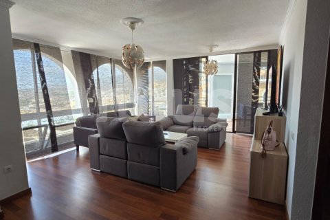 Townhouse for sale San Eugenio, Tenerife, Spain 5 bedrooms, 252 sq.m. No. 130735 - photo 21