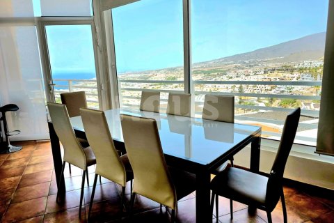 Townhouse for sale San Eugenio, Tenerife, Spain 5 bedrooms, 252 sq.m. No. 130735 - photo 8