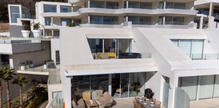 Bliźniak Benalmadena, Malaga, Hiszpania 3 sypialnie, 148 mkw. nr 130731